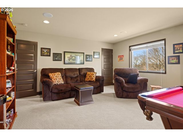 8008 Se EVERGREEN Hwy, Vancouver, WA 98664