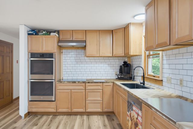 11 Highland Avenue, Antrim, NH 03440