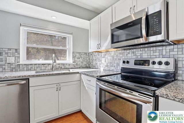 15 Flagler Street, Williams Twp, PA 18042