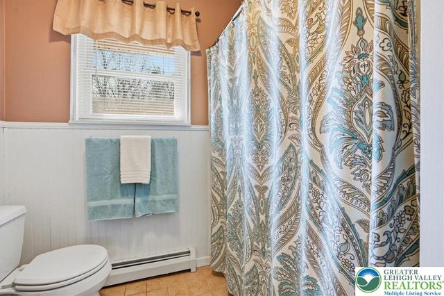 15 Flagler Street, Williams Twp, PA 18042