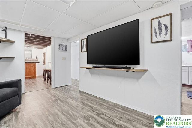 15 Flagler Street, Williams Twp, PA 18042