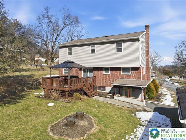 15 Flagler Street, Williams Twp, PA 18042