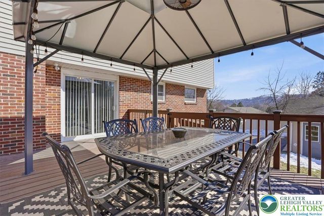 15 Flagler Street, Williams Twp, PA 18042