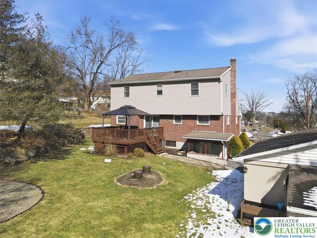 15 Flagler Street, Williams Twp, PA 18042