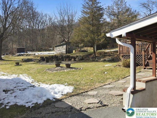 15 Flagler Street, Williams Twp, PA 18042