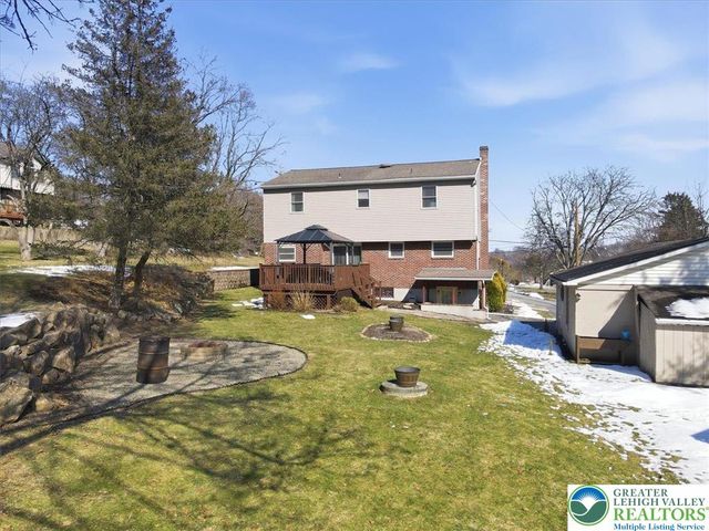 15 Flagler Street, Williams Twp, PA 18042