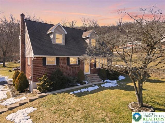 15 Flagler Street, Williams Twp, PA 18042