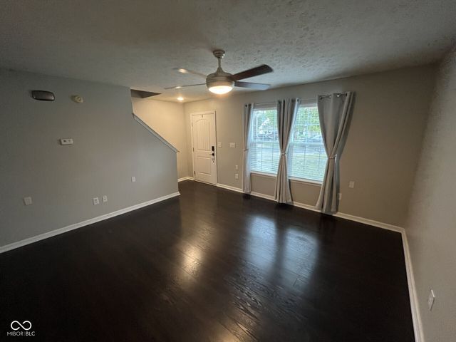 1810 Tourmaline Drive, Westfield, IN 46074