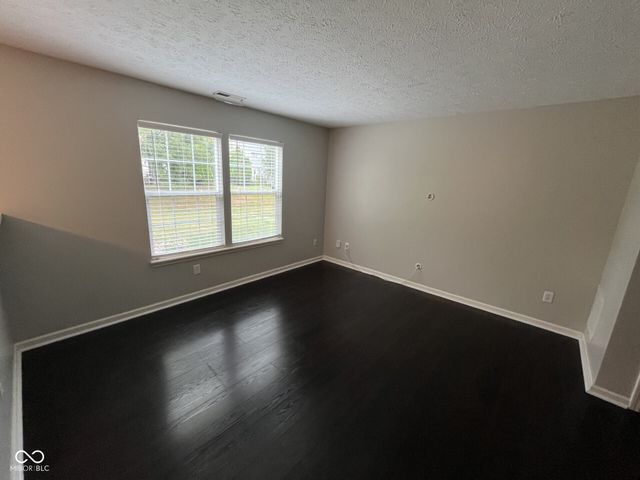1810 Tourmaline Drive, Westfield, IN 46074