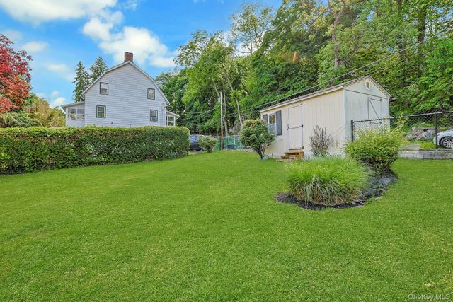 7 Rosetown Road, Tomkins Cove, NY 10986