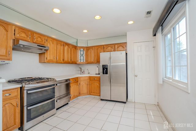 1 Rutland Lane F, Monroe, NJ 08831