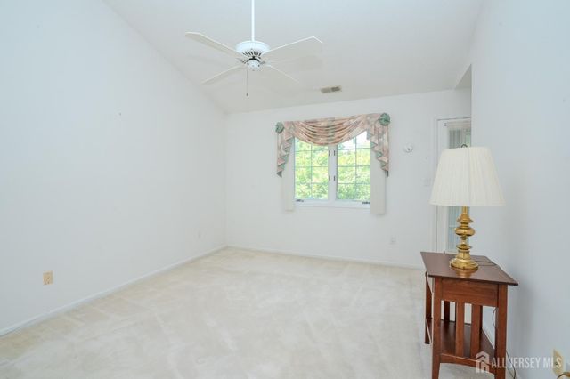 1 Rutland Lane F, Monroe, NJ 08831