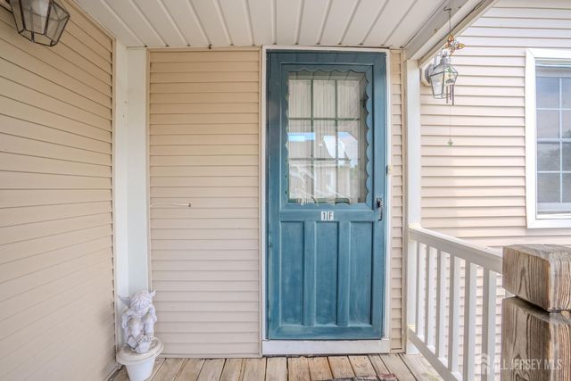 1 Rutland Lane F, Monroe, NJ 08831