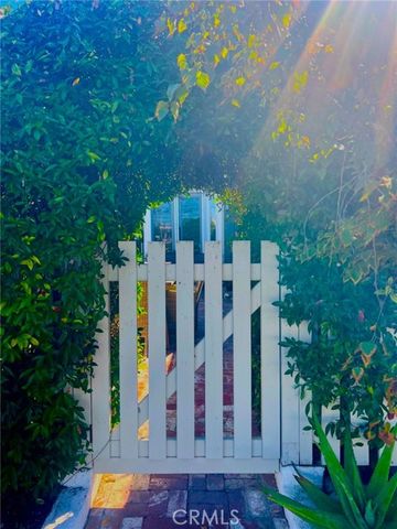 53 Saratoga, Newport Beach, CA 92660