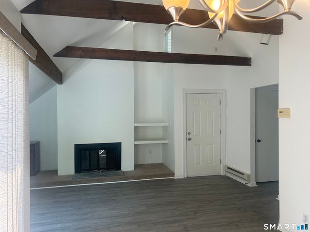 9 River Colony 9, Guilford, CT 06437