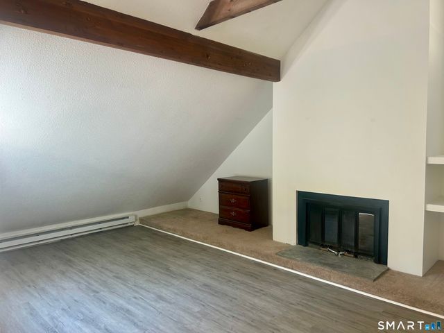 9 River Colony 9, Guilford, CT 06437