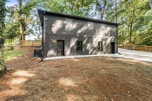 6025 Oakdale Road SE, Mableton, GA 30126