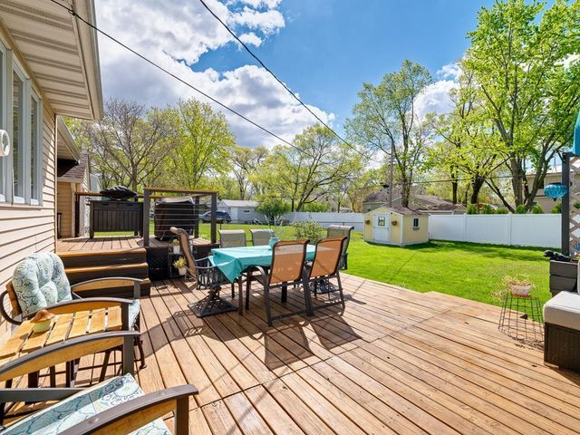 602 82nd Avenue NE, Spring Lake Park, MN 55432