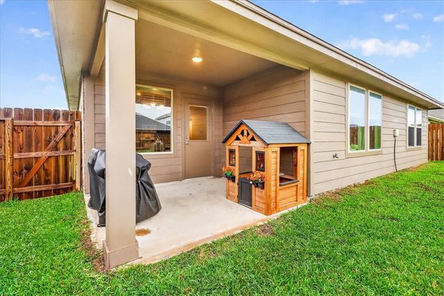 7225 Star Gazer Dr, Corpus Christi, TX 78414