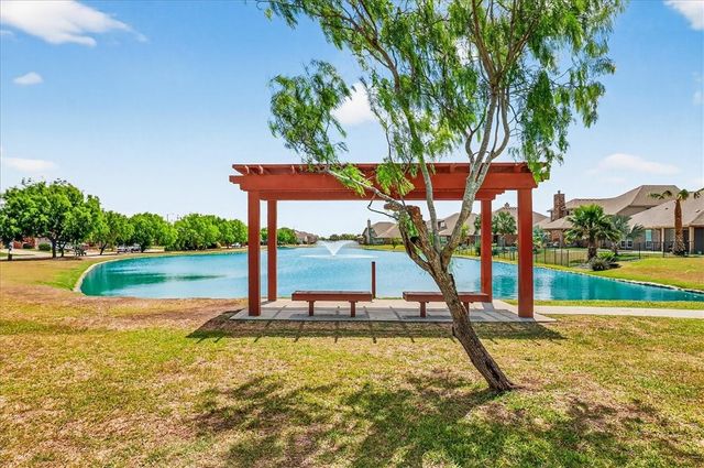 7225 Star Gazer Dr, Corpus Christi, TX 78414