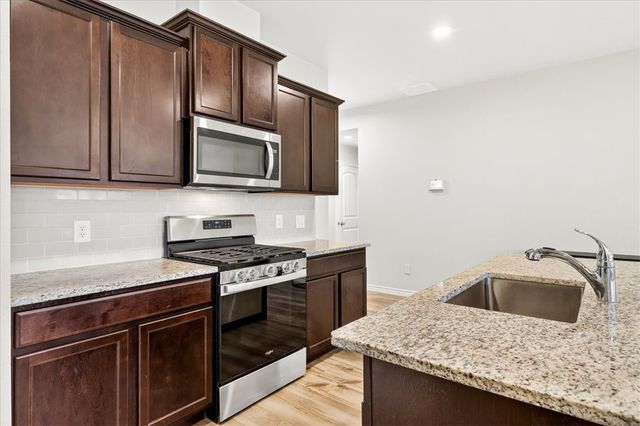 7225 Star Gazer Dr, Corpus Christi, TX 78414