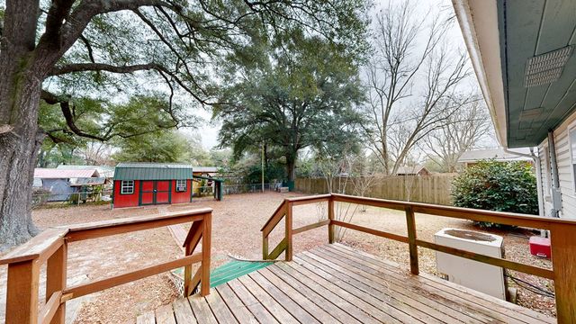 1078 Morrow Avenue, Elba, AL 36323