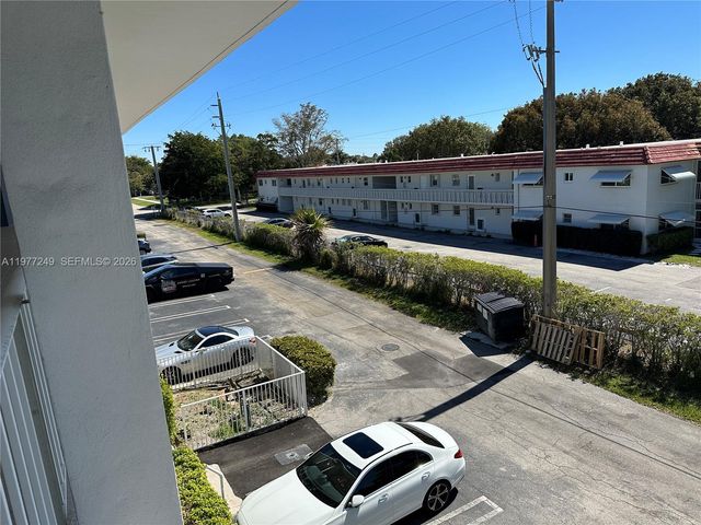 777 SE 2nd Avenue 307, Deerfield Beach, FL 33441