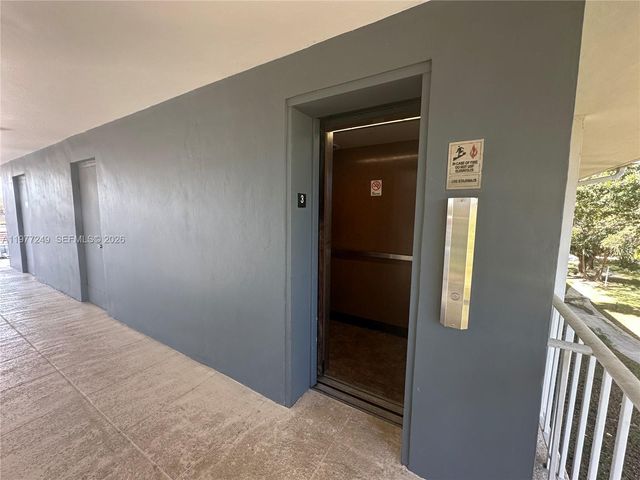 777 SE 2nd Avenue 307, Deerfield Beach, FL 33441