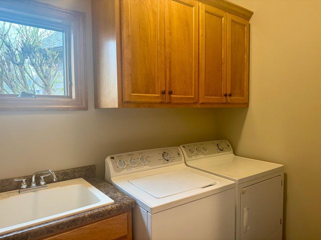 2122 37th Street S, Saint Cloud, MN 56301
