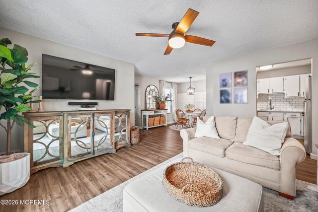 710 Ivy Court, Jackson, NJ 08527