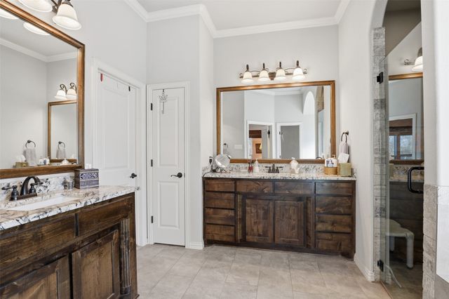 140 Flying Diamond Drive, Springtown, TX 76082