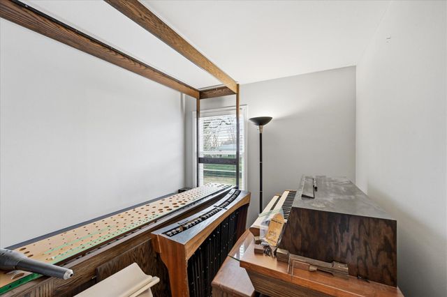 1601 Maryland Avenue S, Saint Louis Park, MN 55426