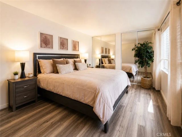 5565 Canoga Avenue 207, Woodland Hills, CA 91367