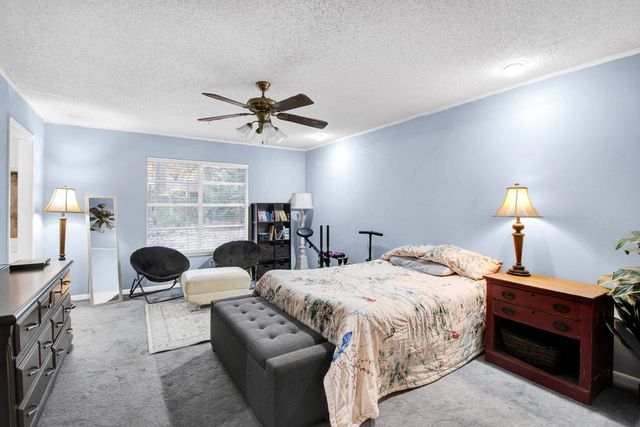 2813 Teakwood Dr., Longview, TX 75605