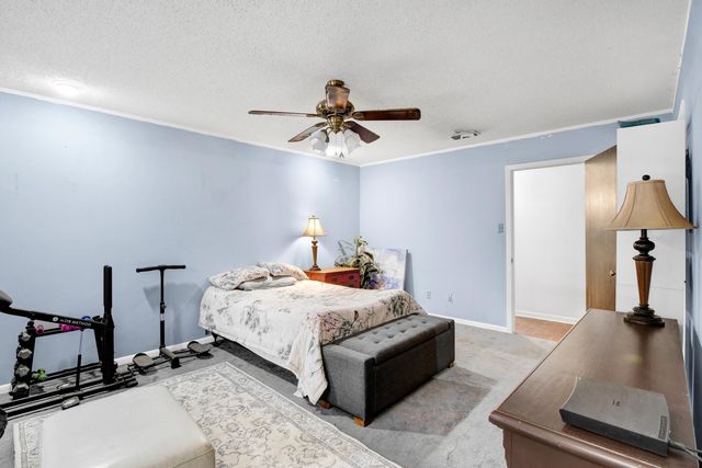 2813 Teakwood Dr., Longview, TX 75605