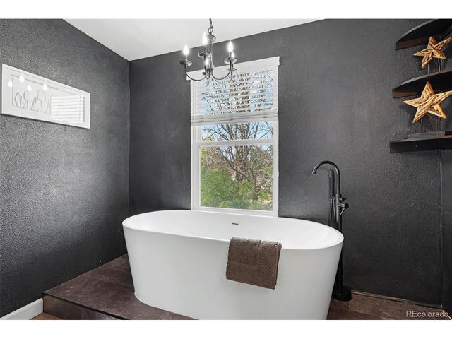 17857 E Arizona Ave, Aurora, CO 80017