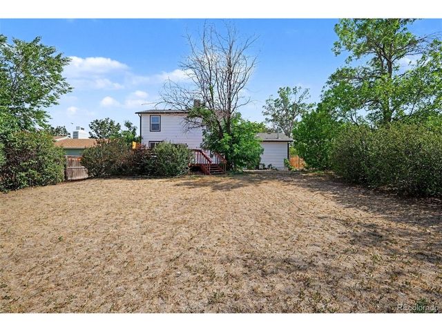 17857 E Arizona Ave, Aurora, CO 80017