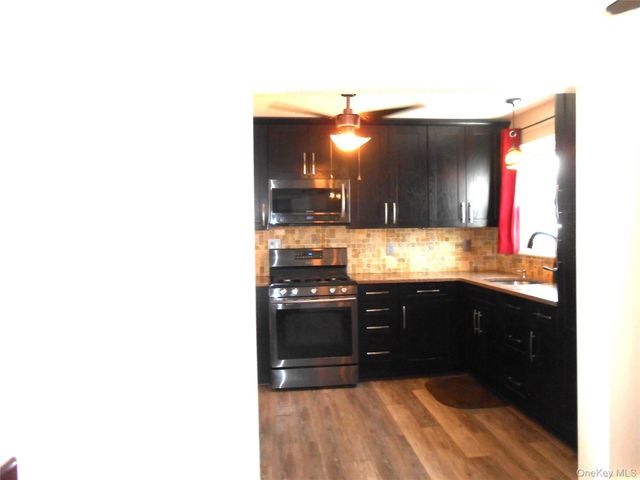 63 Lindbergh Place, Poughkeepsie, NY 12603