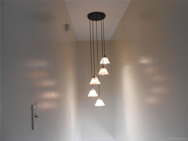 63 Lindbergh Place, Poughkeepsie, NY 12603