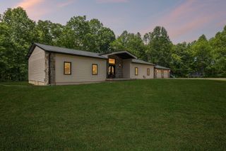 1500 Jackson Point Road, Sewanee, TN 37375