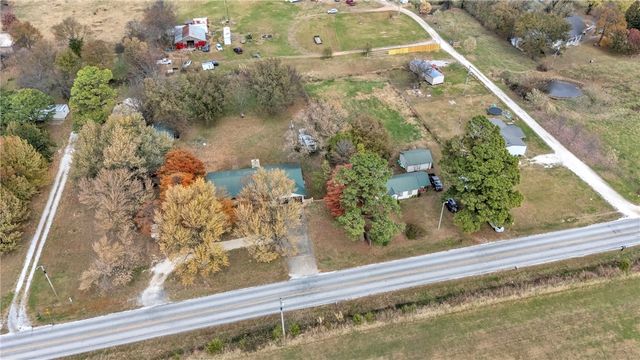12377 E Sugar Hill Road, Lincoln, AR 72744