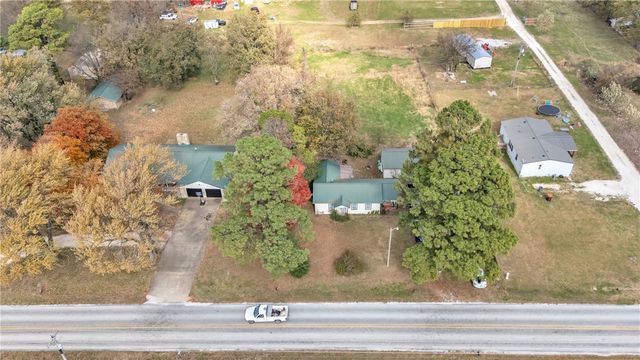 12377 E Sugar Hill Road, Lincoln, AR 72744