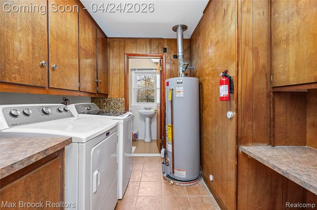 4550 Patrick Road, West Bloomfield, MI 48322