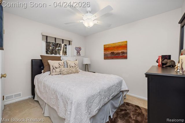 4550 Patrick Road, West Bloomfield, MI 48322