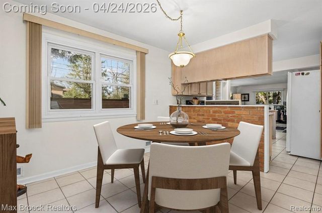 4550 Patrick Road, West Bloomfield, MI 48322