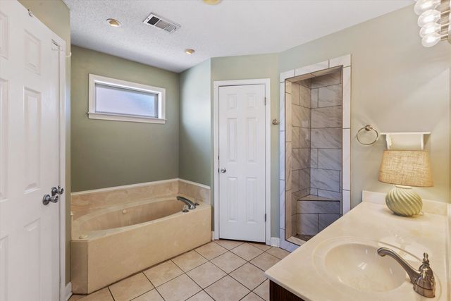 6830 NICOLE CV, Bartlett, TN 38135