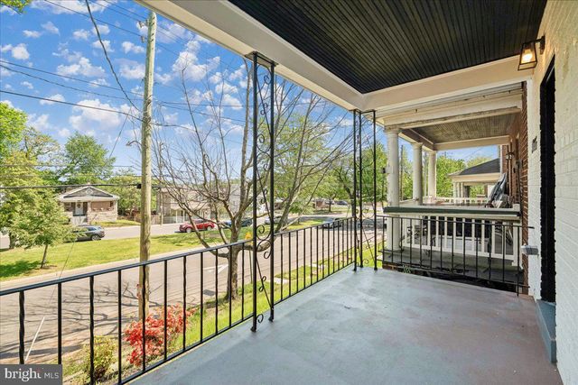 5025 BLAINE ST NE, Washington, DC 20019