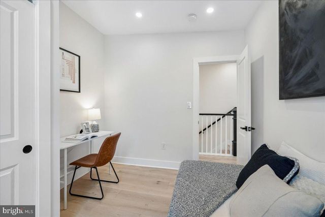 5025 BLAINE ST NE, Washington, DC 20019