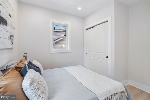 5025 BLAINE ST NE, Washington, DC 20019