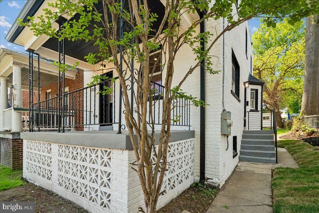 5025 BLAINE ST NE, Washington, DC 20019